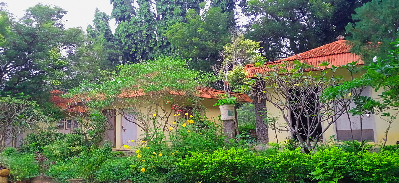 Aruloudhayam Ashram retreat
